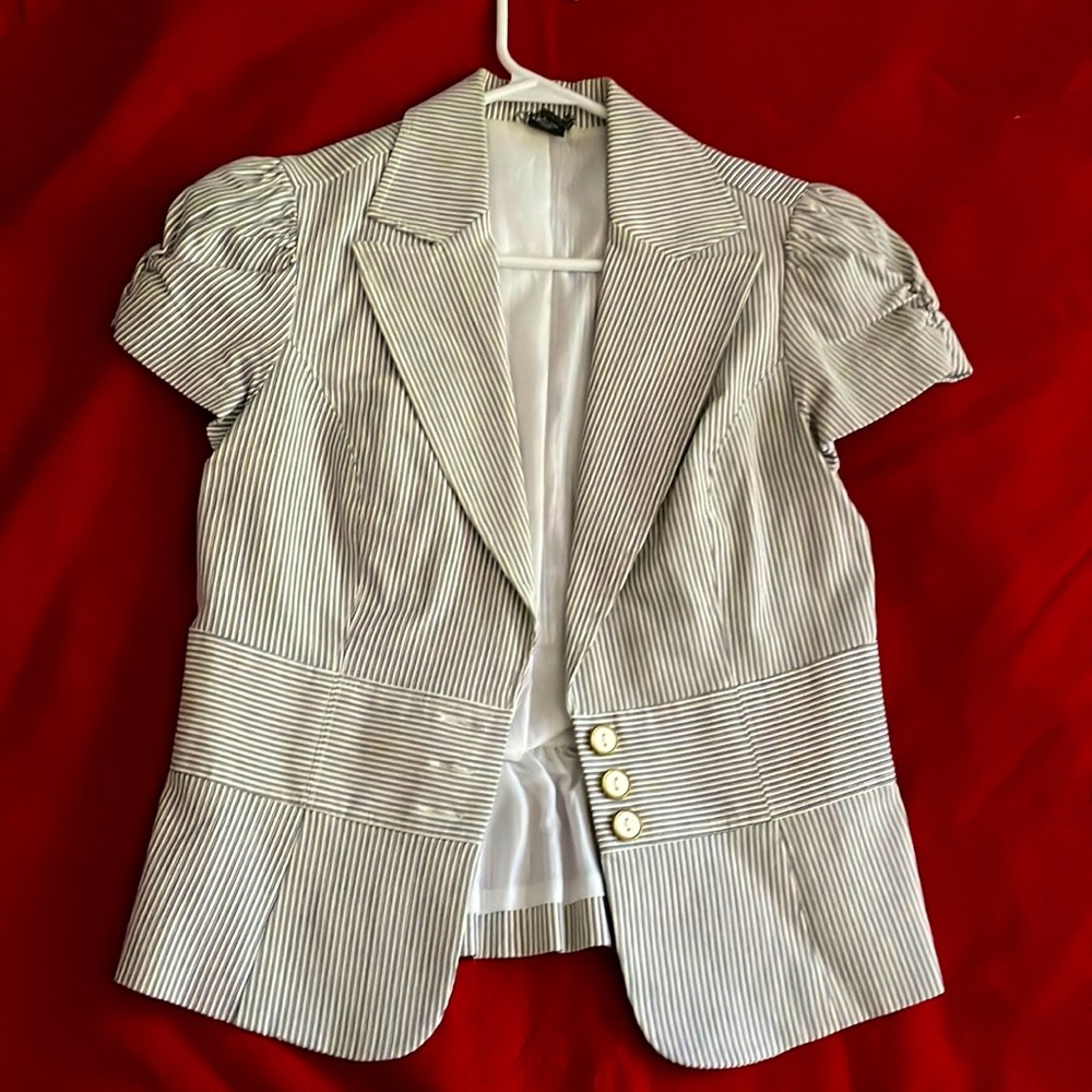 Guess Jacket/blazer - size Medium